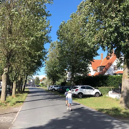 Old Saint-Idesbald